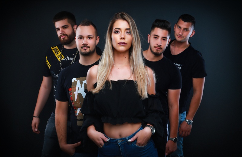 Azzuro - Ruku na srce