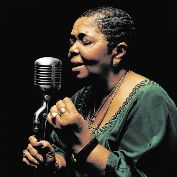 Cesaria Evora - Besame mucho