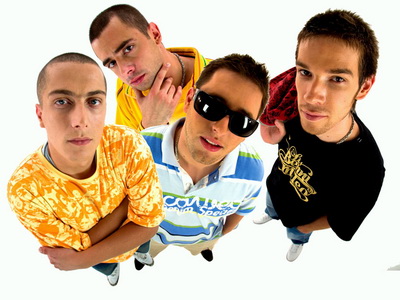 Connect - Za nastupi uživo