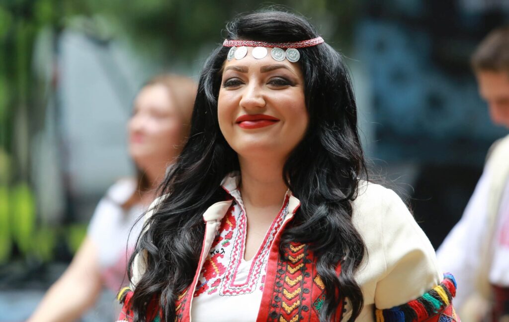 Iva Davidova - Radomirka