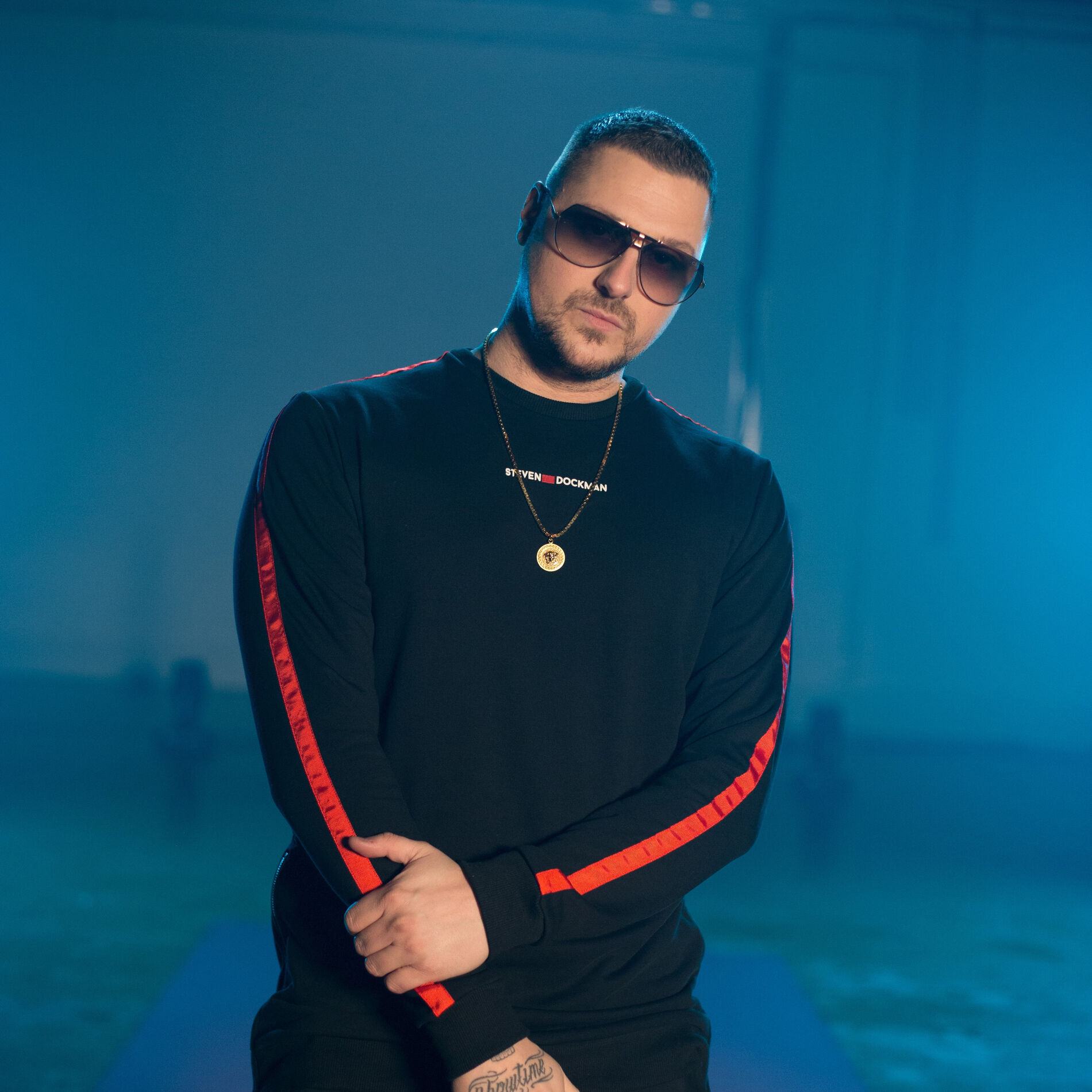 MC Yanko - Nije nije