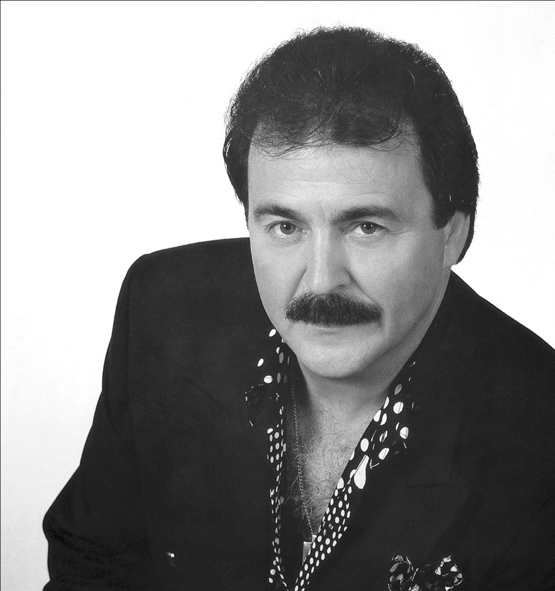 Milo Hrnic - Kome bi sumilo more moje sinje 