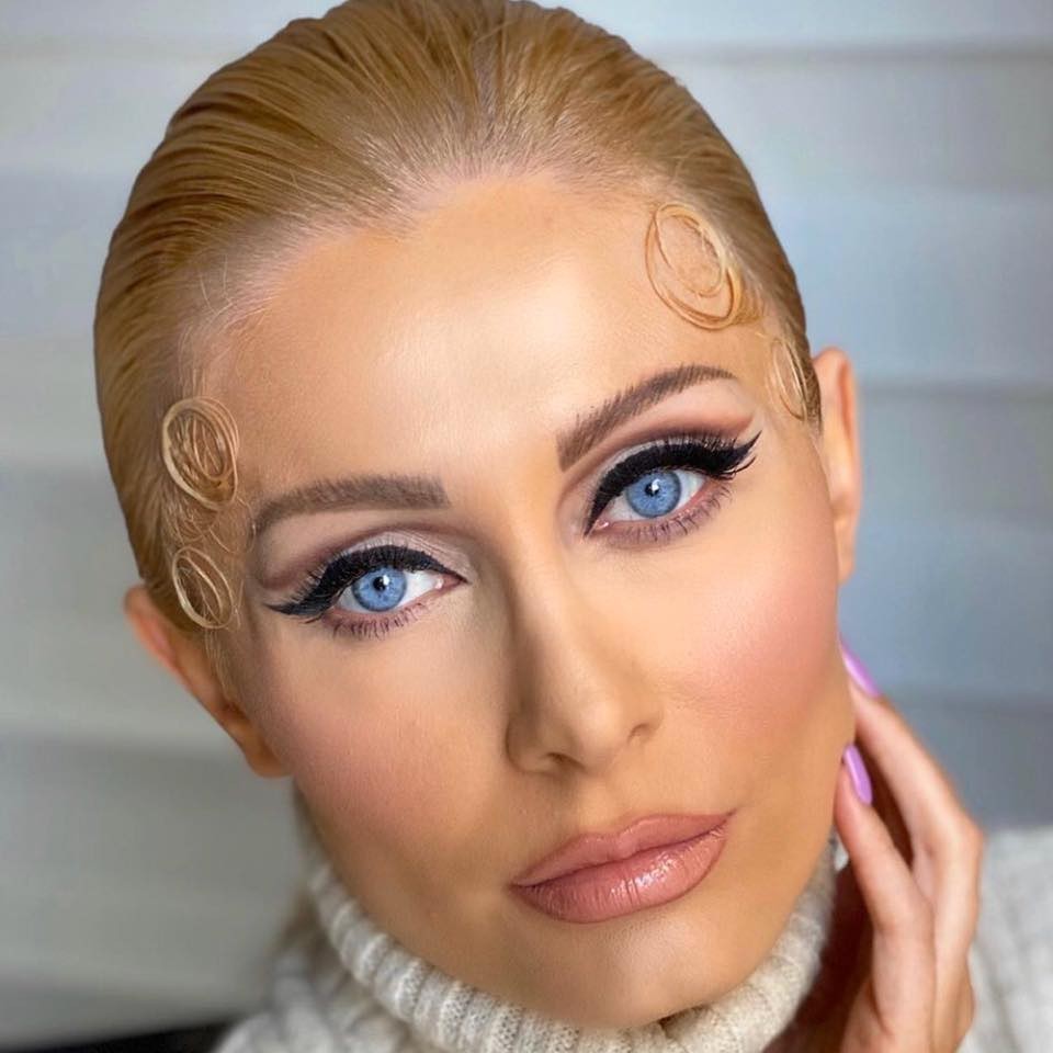 Sladjana Mandic - Još uvijek isto te vole